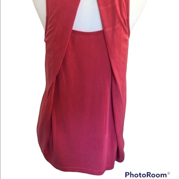 Open-back Pink Splendid Sleeveless Top - Picture 8 of 9